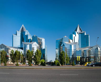 Полифункциональный центр «Нурлы Тау», г.Алматы